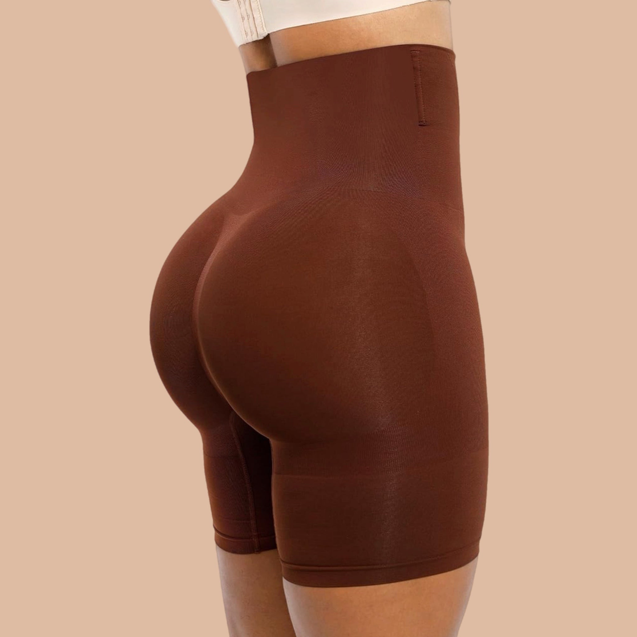 Velaura Shorts